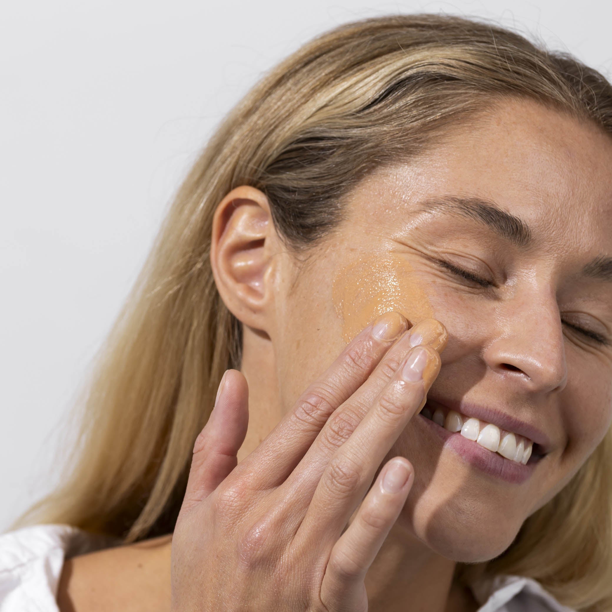 Clean Mousse Ashwaganda &amp; Pink Clay Anti-blemish Face Mask
